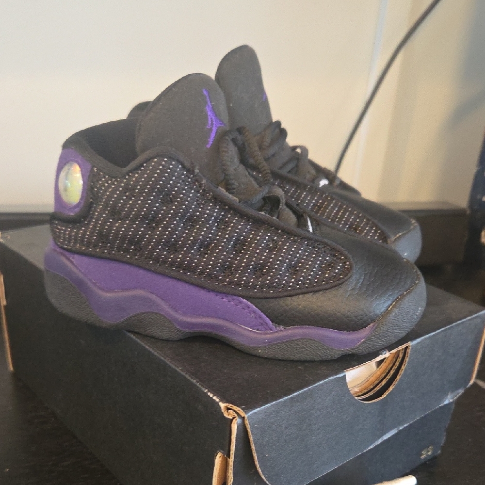 Jordan Kids Black and Purple Sneakers